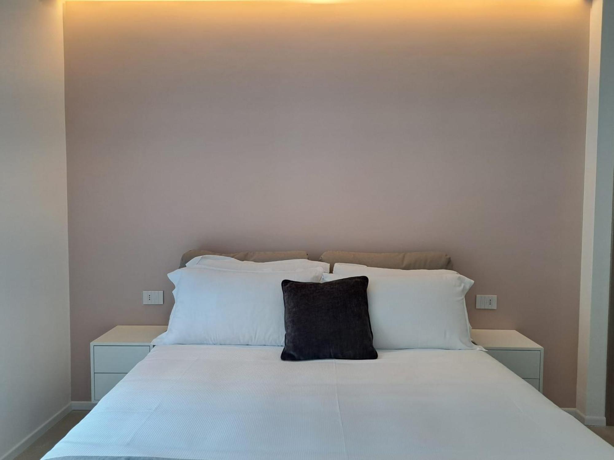 Lario Suite Apartments By Quokka 360 - With Parking Next To Como City מראה חיצוני תמונה