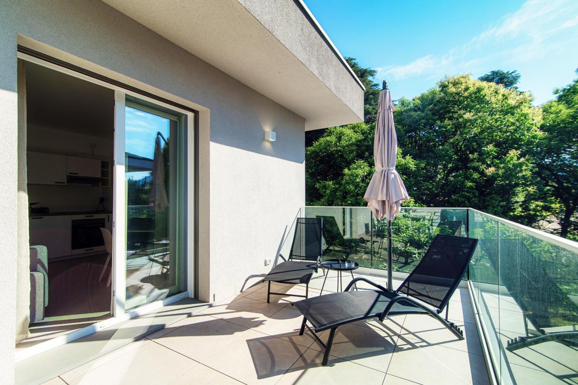 Lario Suite Apartments By Quokka 360 - With Parking Next To Como City מראה חיצוני תמונה